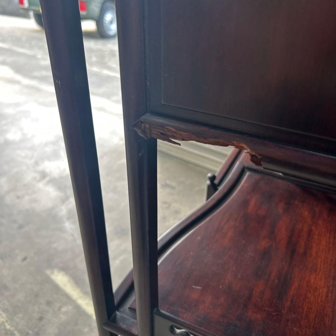 アンティーク　木製彫刻付き　飾り棚