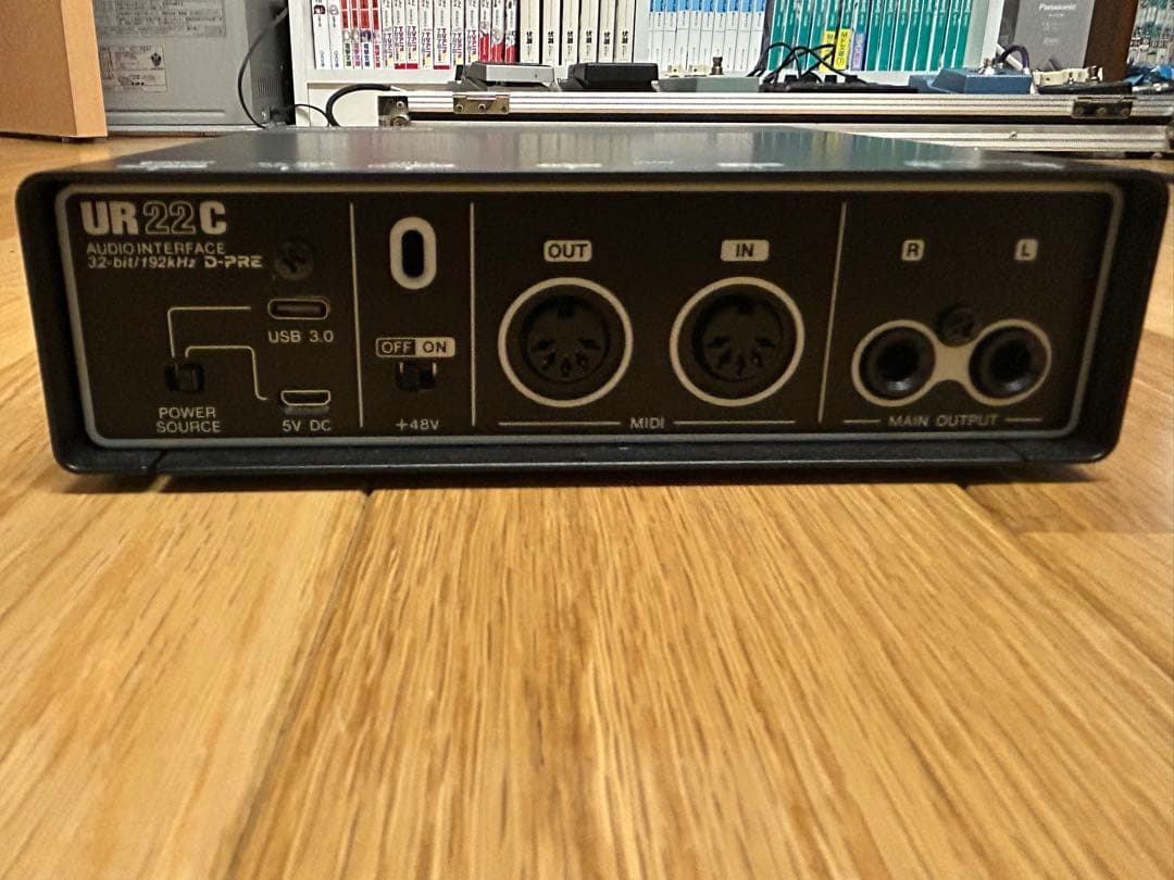 Steinberg UR22C オーディオインターフェース　エレキギター