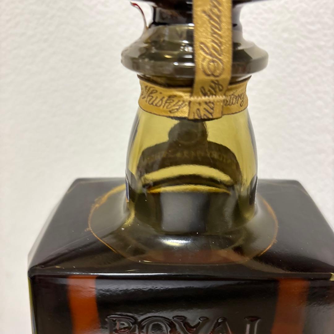 サントリー ウイスキー ローヤル 15年 青ラベル 750ml 古酒