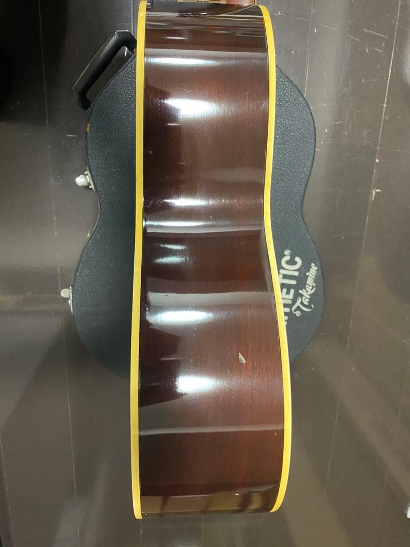 アコースティックギター　takamine