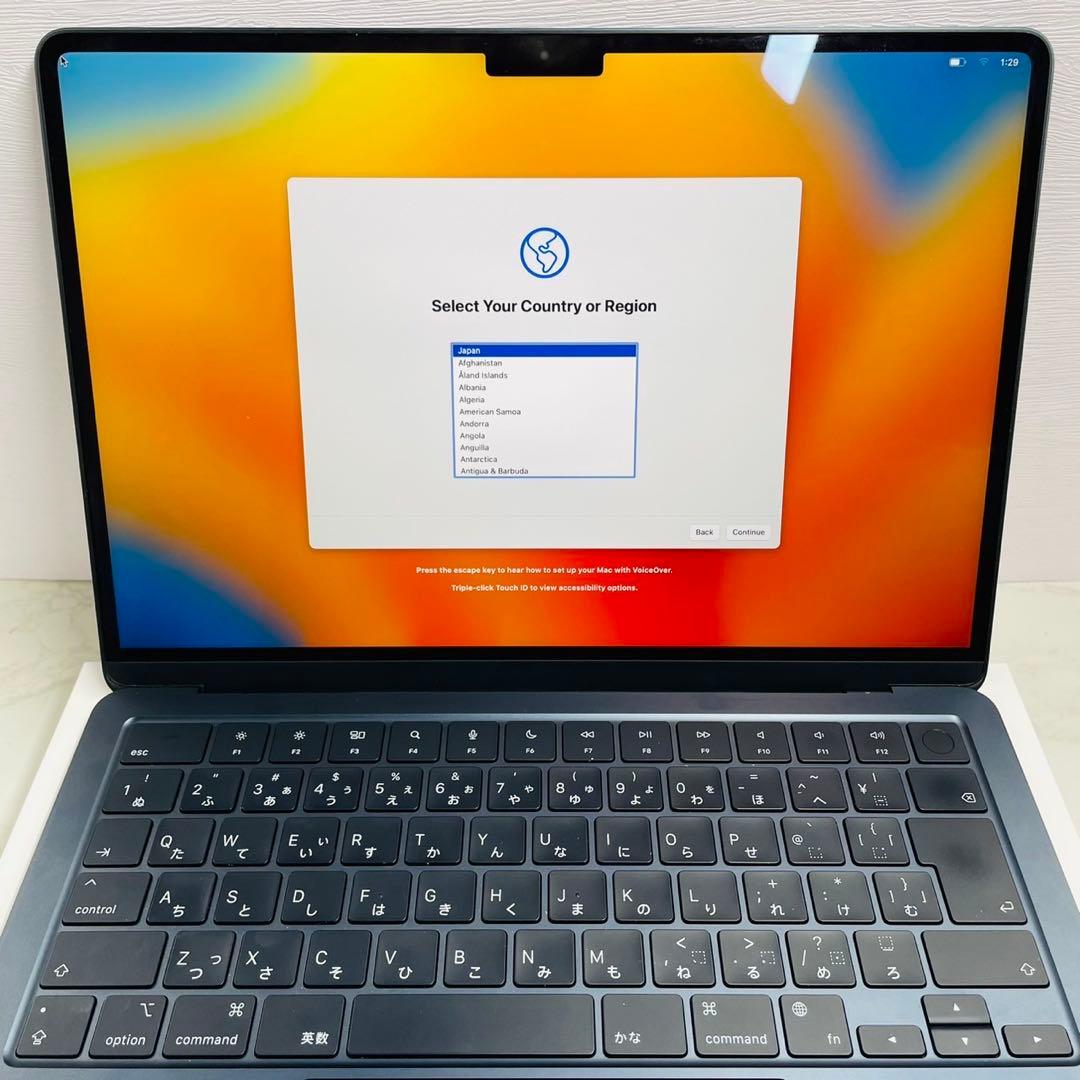 MacBook Air 2022 13インチ M2 8GB 256GB
