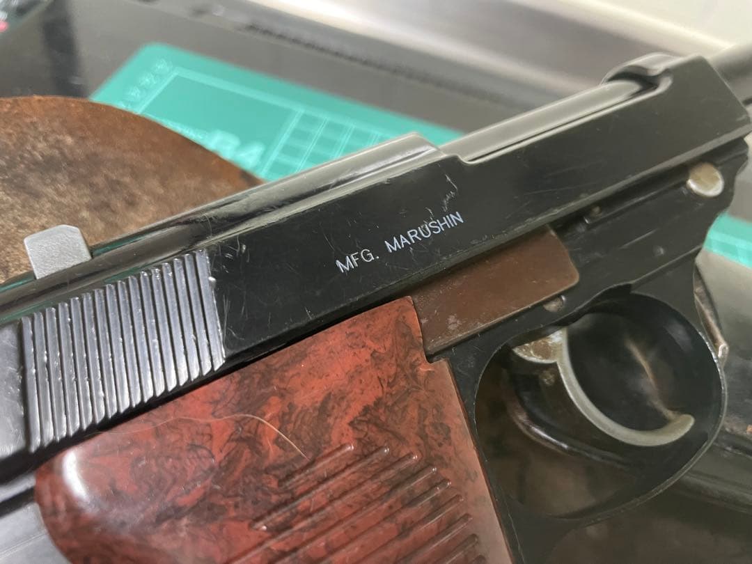 初期型 マルシン ワルサーP38スチール製　ベルリン1963刻印　ホルスター付き