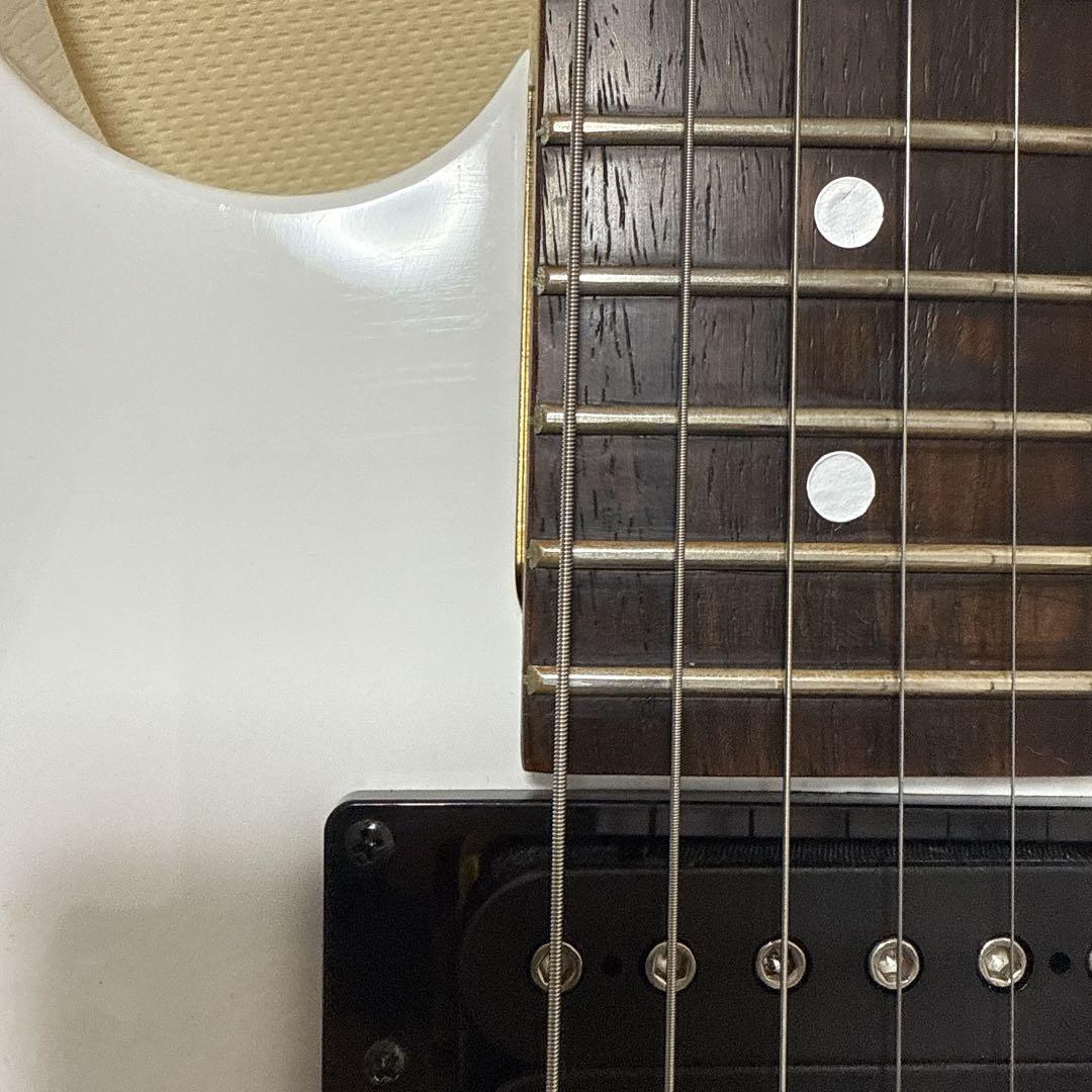 コンポーネント　エレキギター