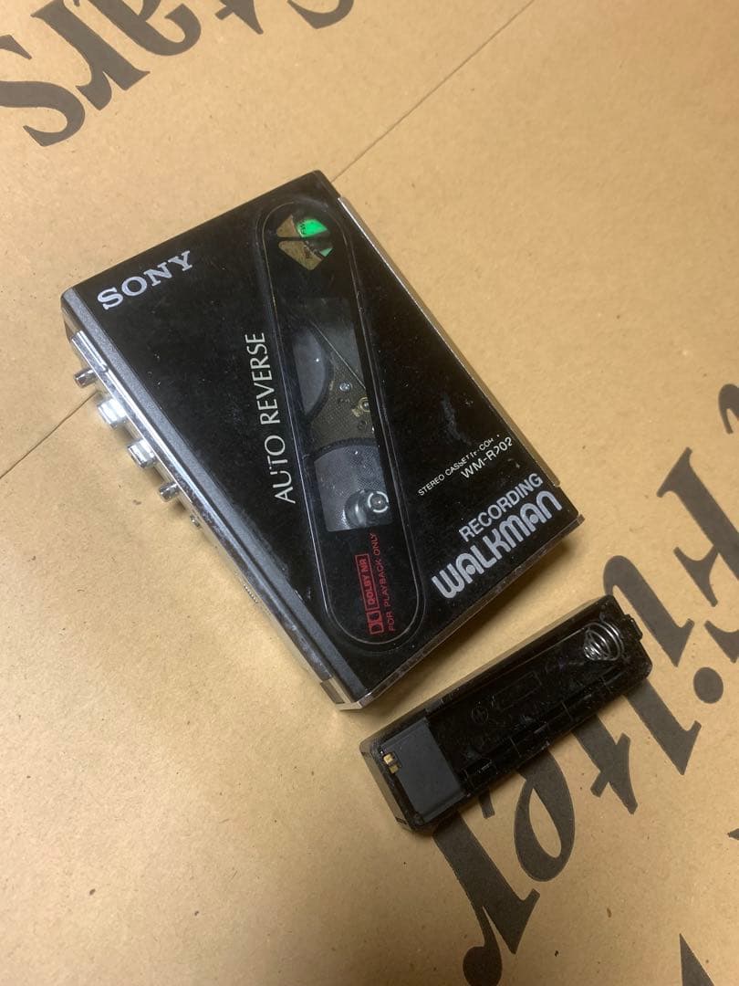 【ジャンク品】SONY カセットウォークマン WM-R202