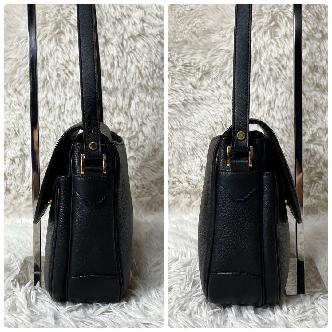 【美品】Burberry バーバリー　ショルダーバッグ　レザー　ブラック　黒