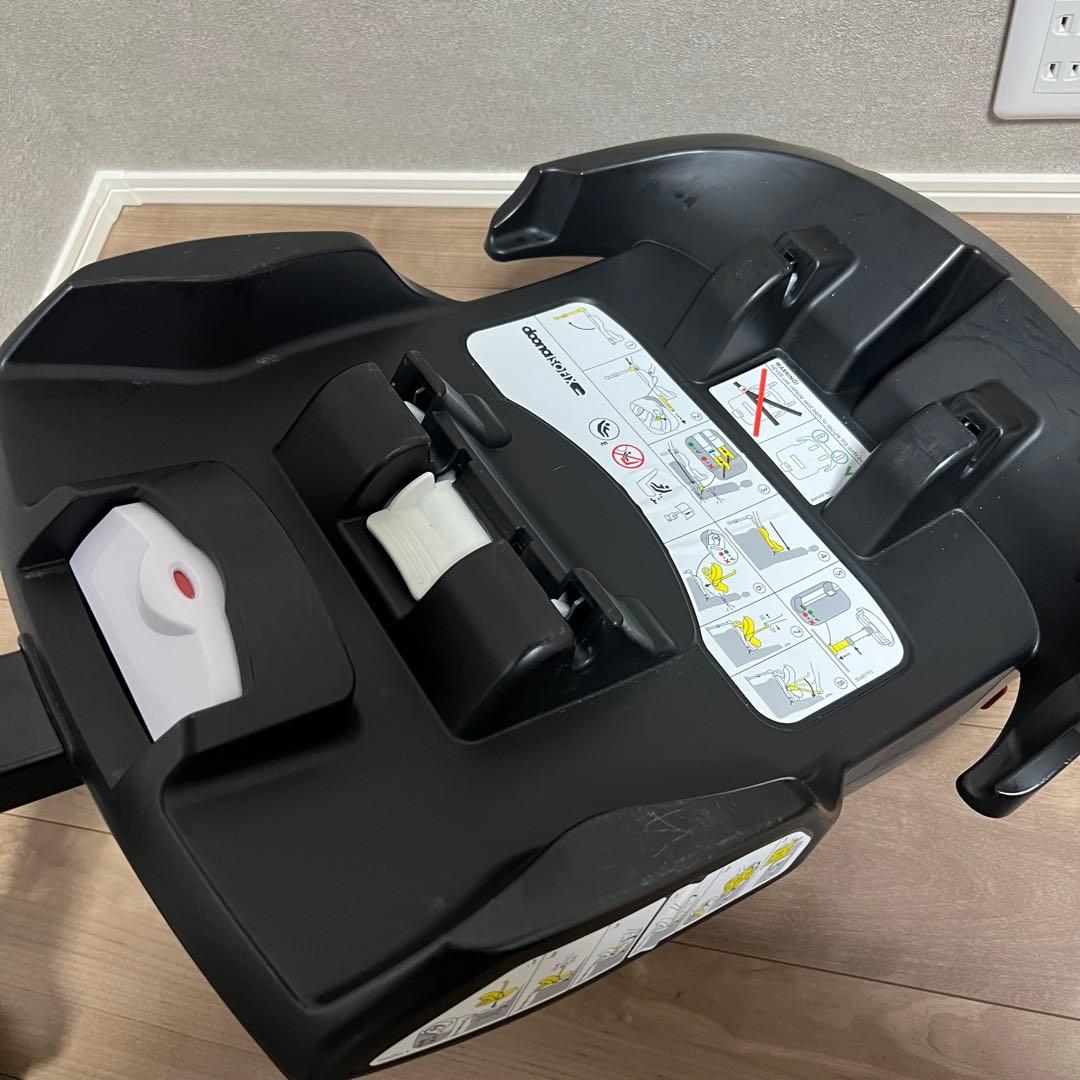 【最終日セール】ドゥーナ　インファントカーシート　doona+ ISOFIX