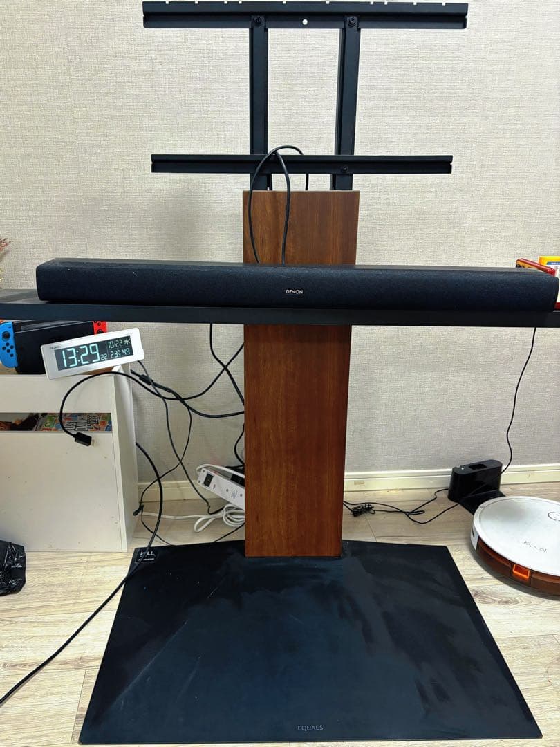 イコールズ WALL V3 テレビスタンド ハイタイプ　スタンドのみ