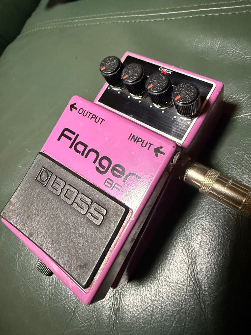 BOSS Flanger BF-2 ピンク