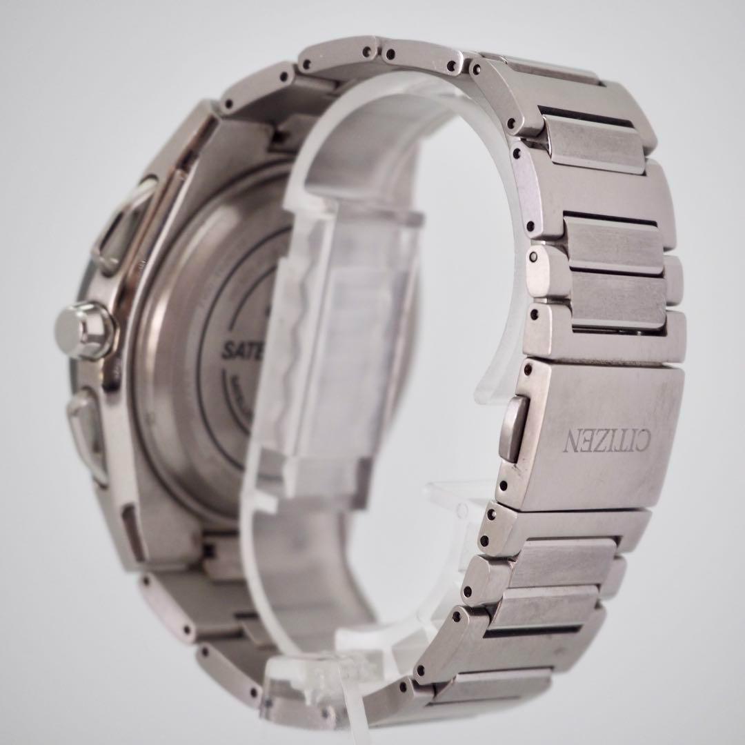 専用526 稼働【美品】シチズン 時計　チタン　電波ソーラー　サテライトウェーブ