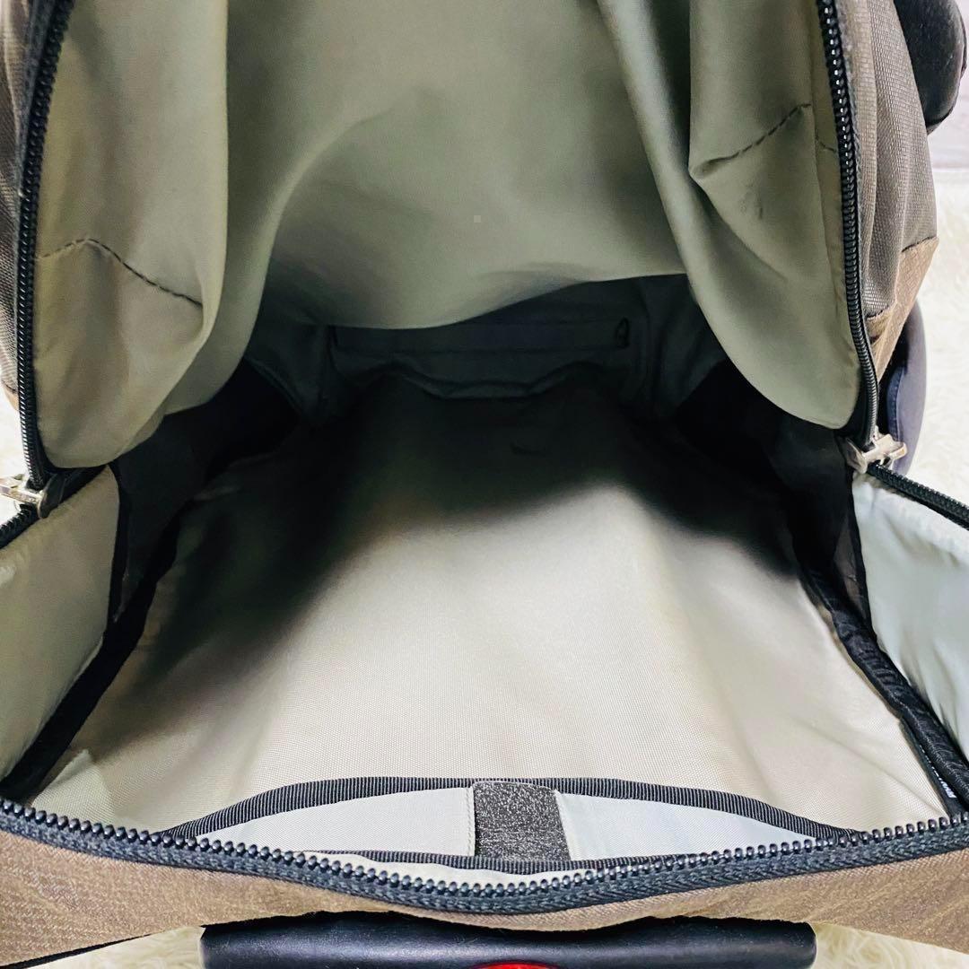 OSPREY オスプレイ　キャリーバッグ