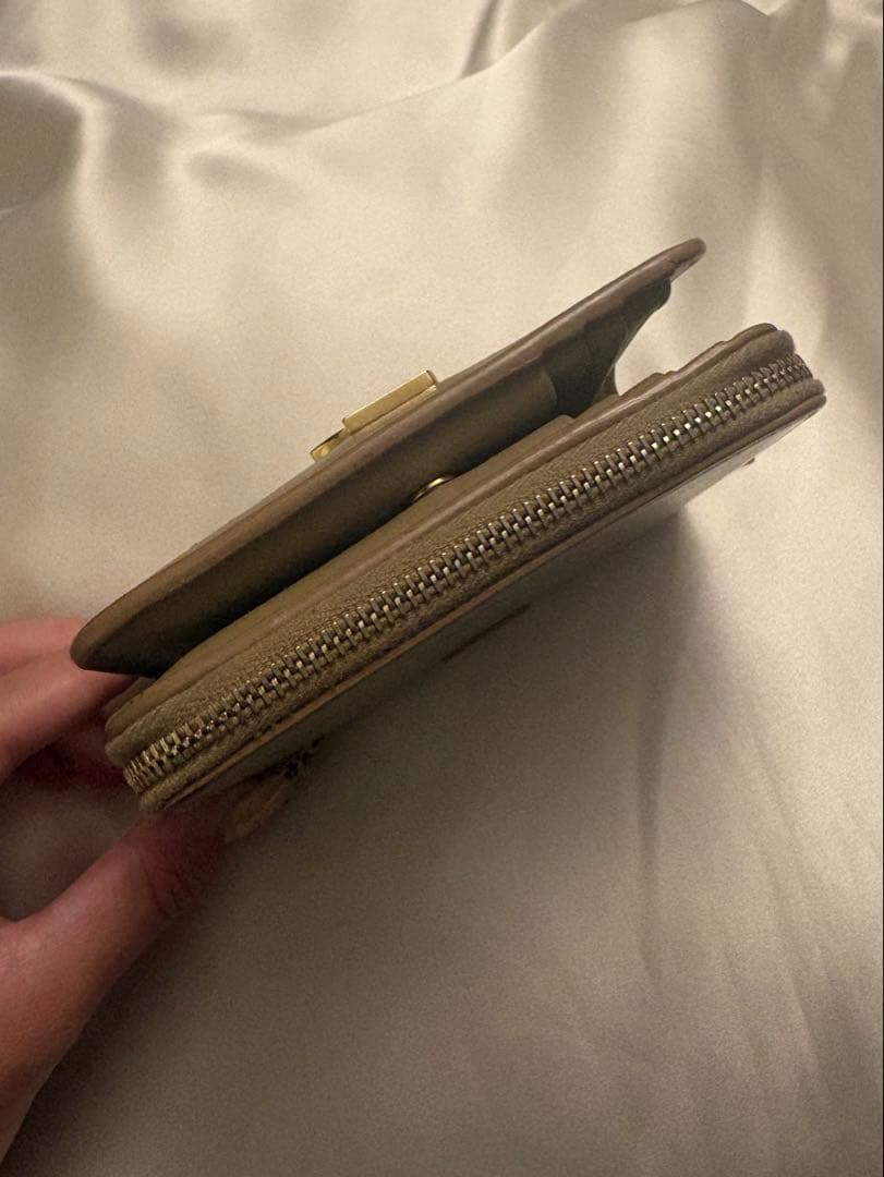 SAINT LAURENT サンローラン 二つ折り財布 ベージュ トープ