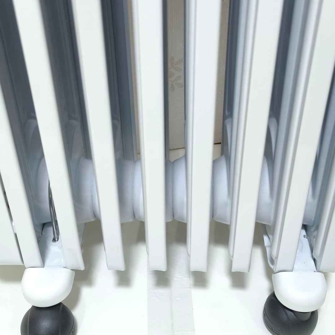 【美品】 デロンギ アミカルド オイルヒーター RHJ35M0812-DG