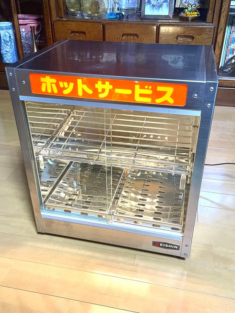 Pikachan  ホットショーケース