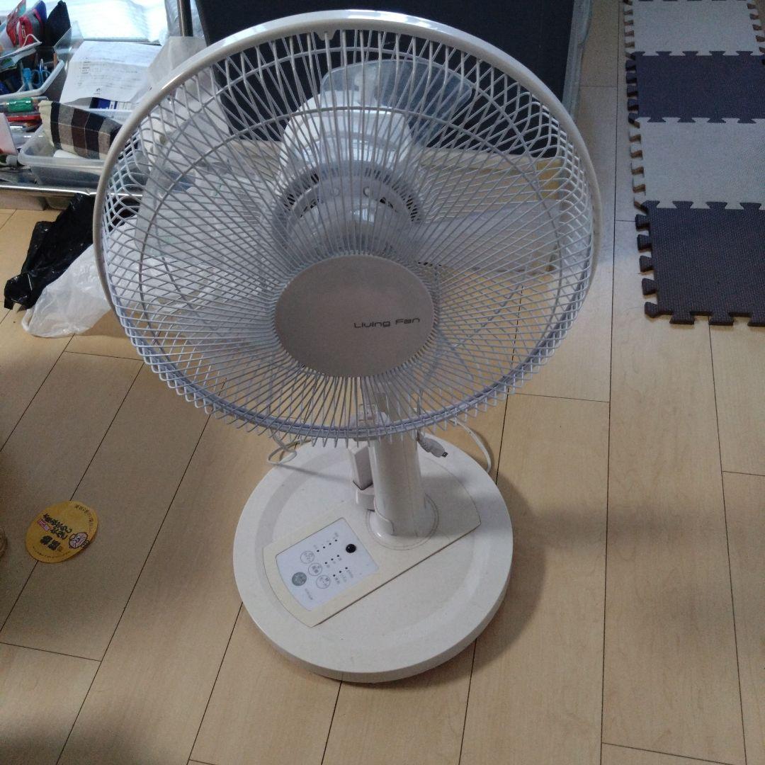 オーブントースター３個 コーヒーメーカー 扇風機 洋服 椅子