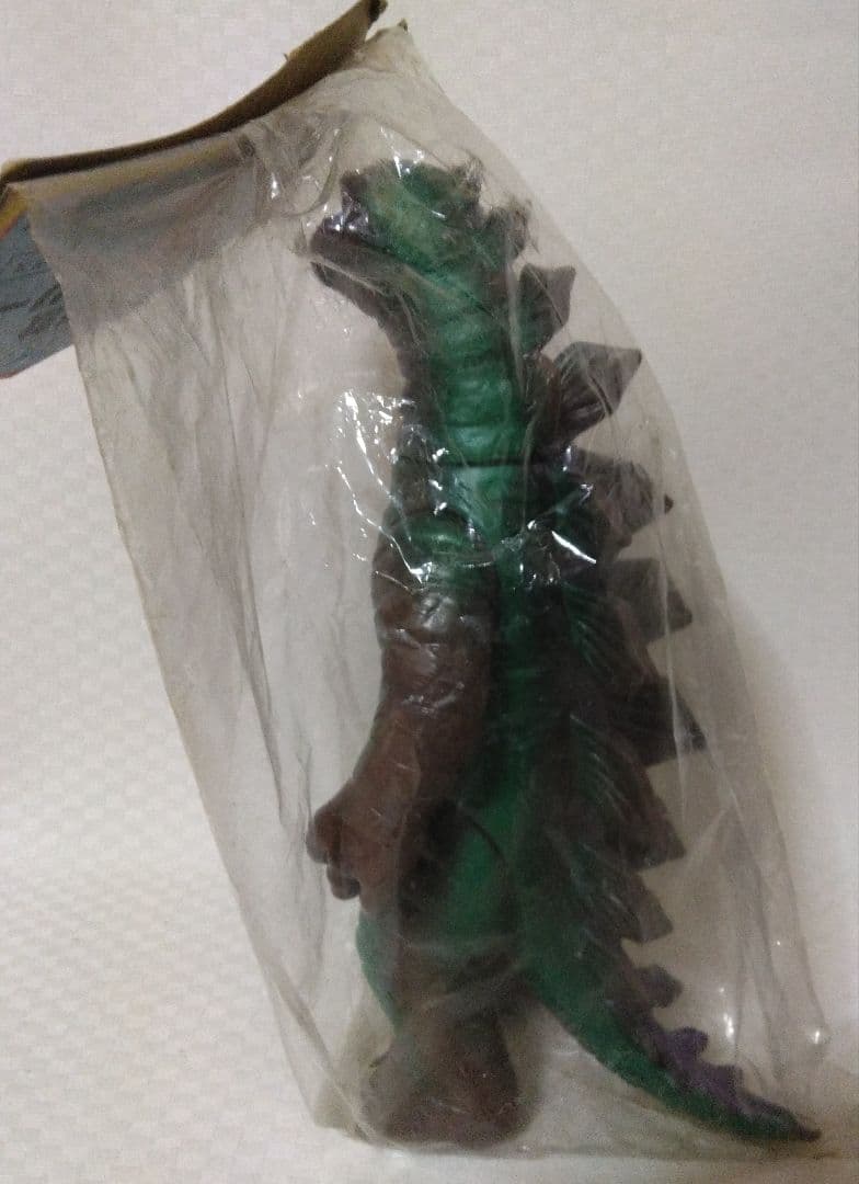当時物　アイアンキングの怪獣トラギラスのソフビアーク　検索ブルマァクバンダイ
