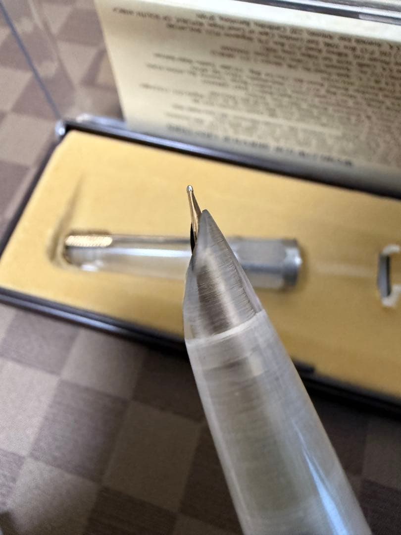 パーカー万年筆透明なペン、珍しい