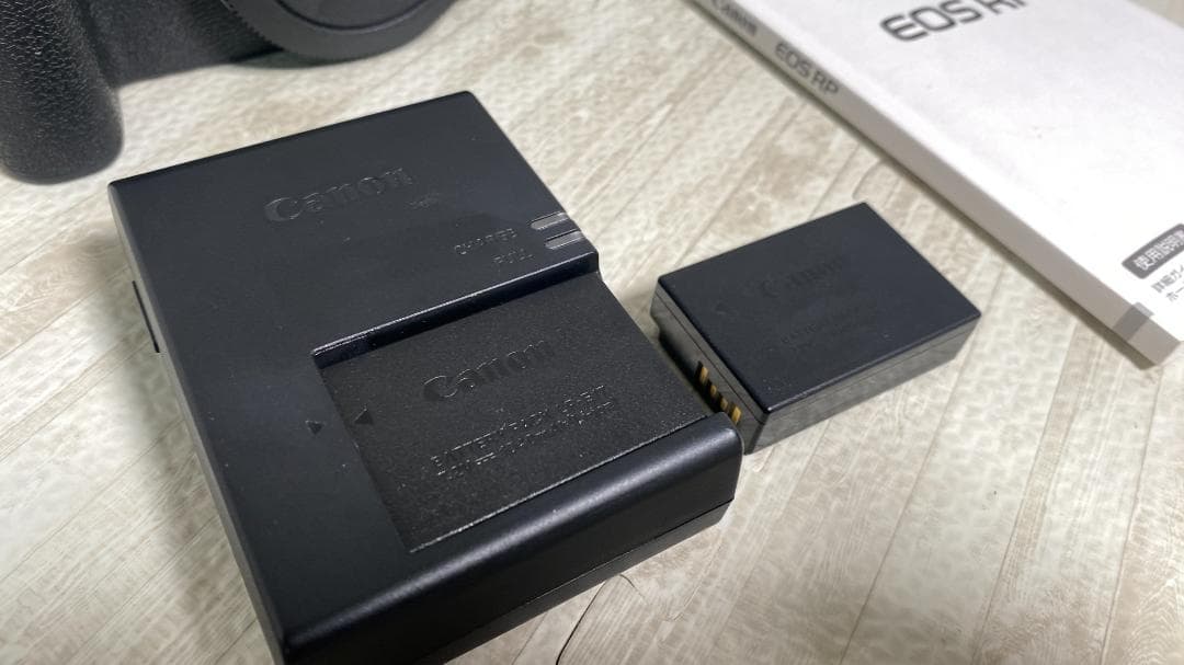 Canon EOS RP ボディ フルサイズ機 カメラ（箱つき）
