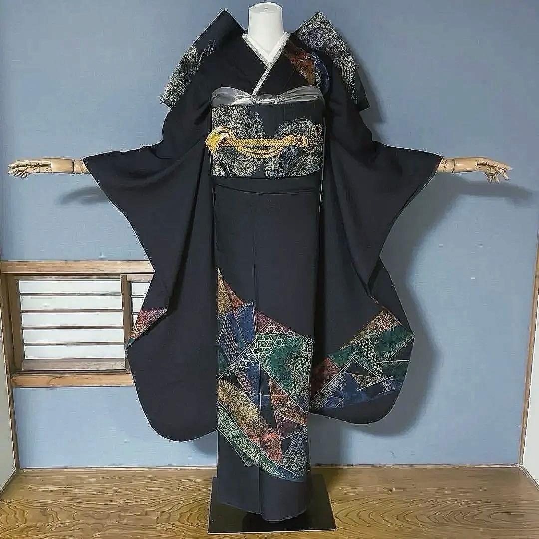 振袖フルセット　手描き友禅　成人式振袖　振袖　裄丈68 コシノブランド　焦茶色