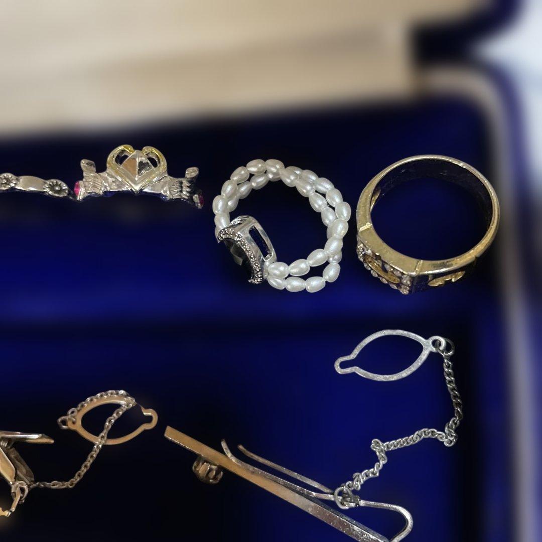 遺品整理　アクセサリー　お値引き不可