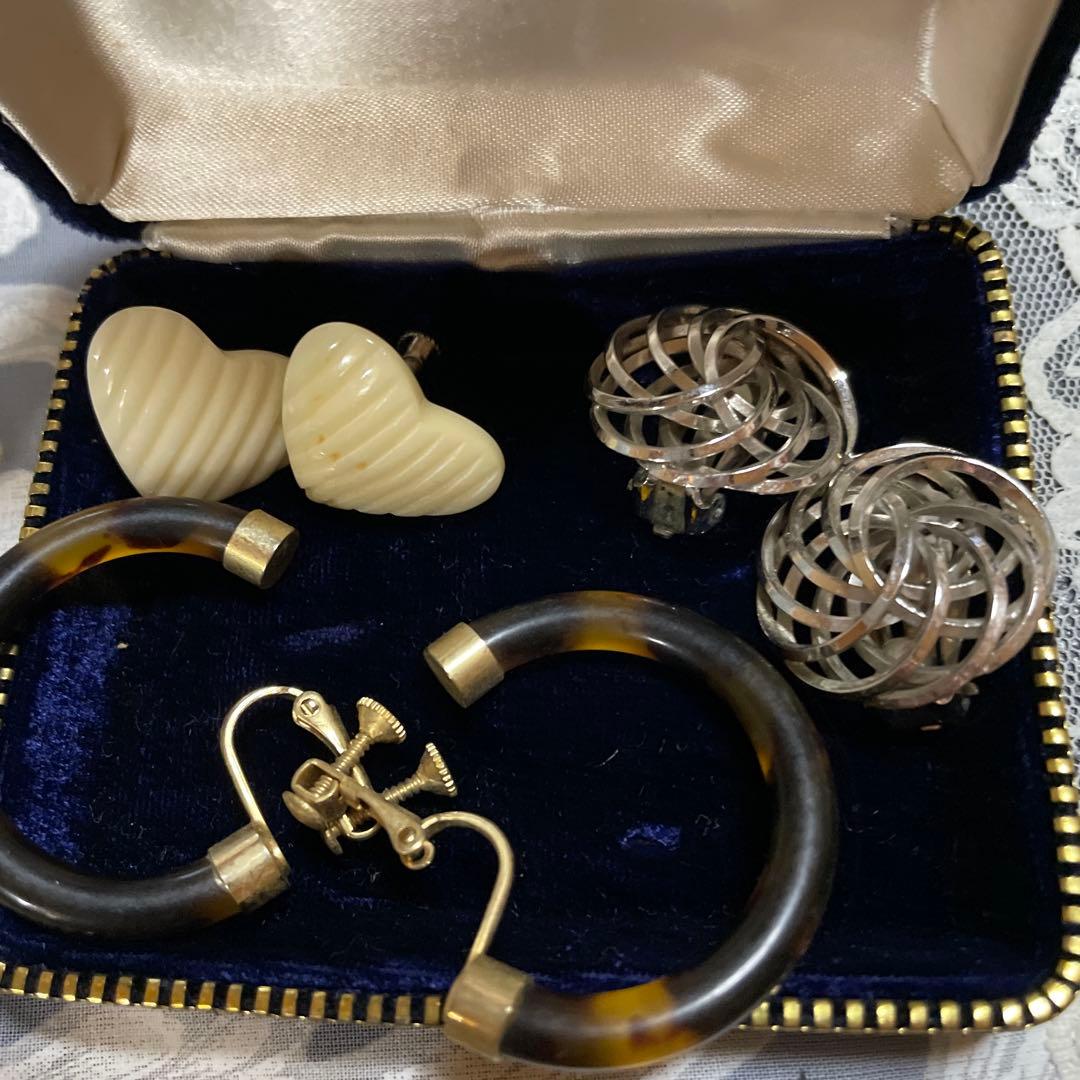 遺品整理　アクセサリー　お値引き不可