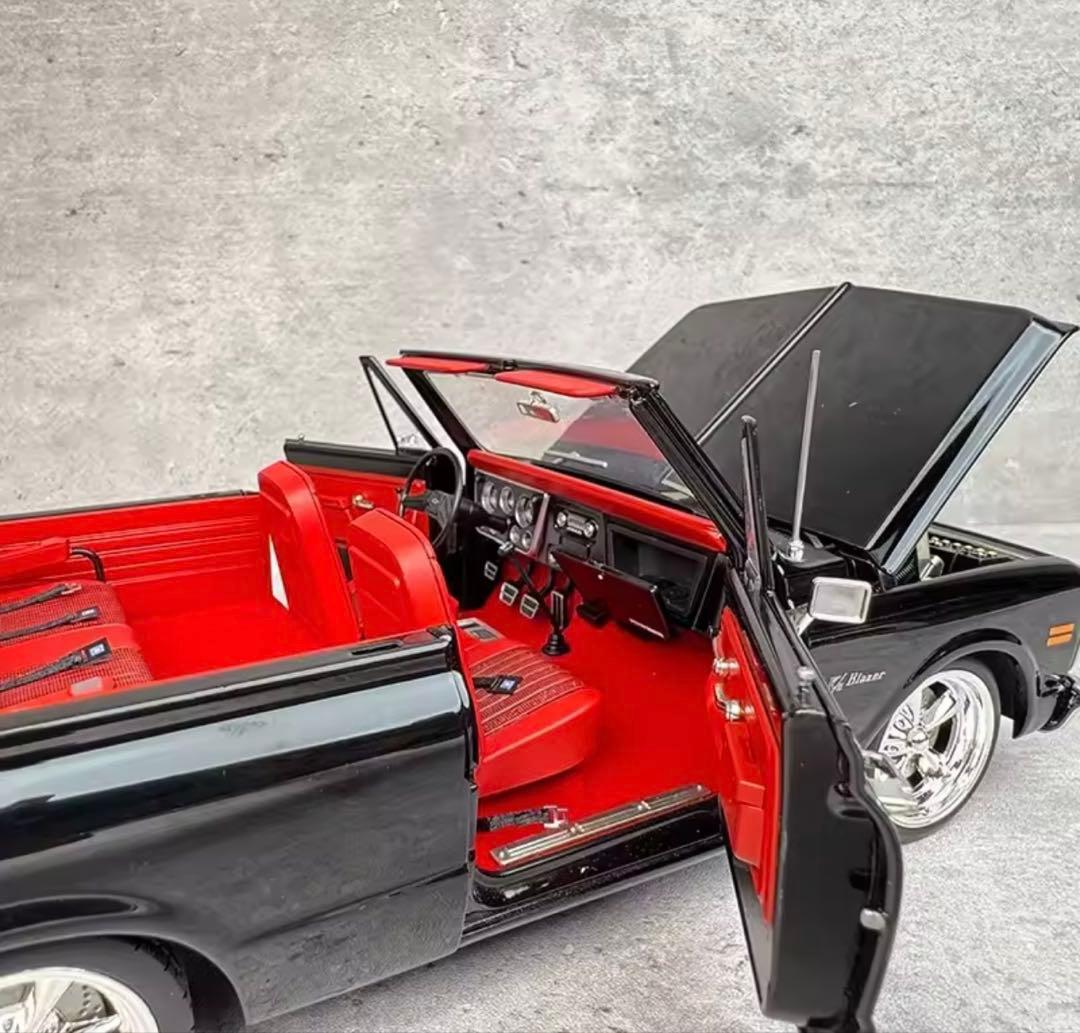 自動車 ACME 1/18 1972 Chevrolet Blazer Custom