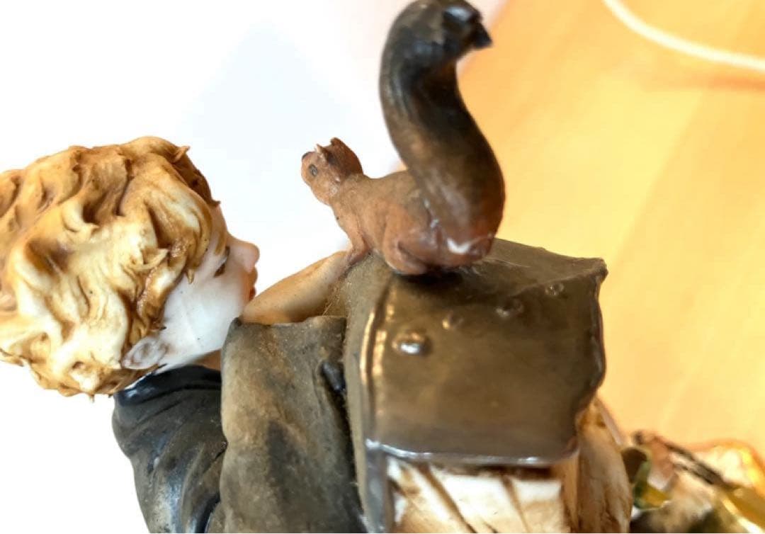 新品保管品　カポディモンテ　 CAPODIMONTE　置物　イタリア