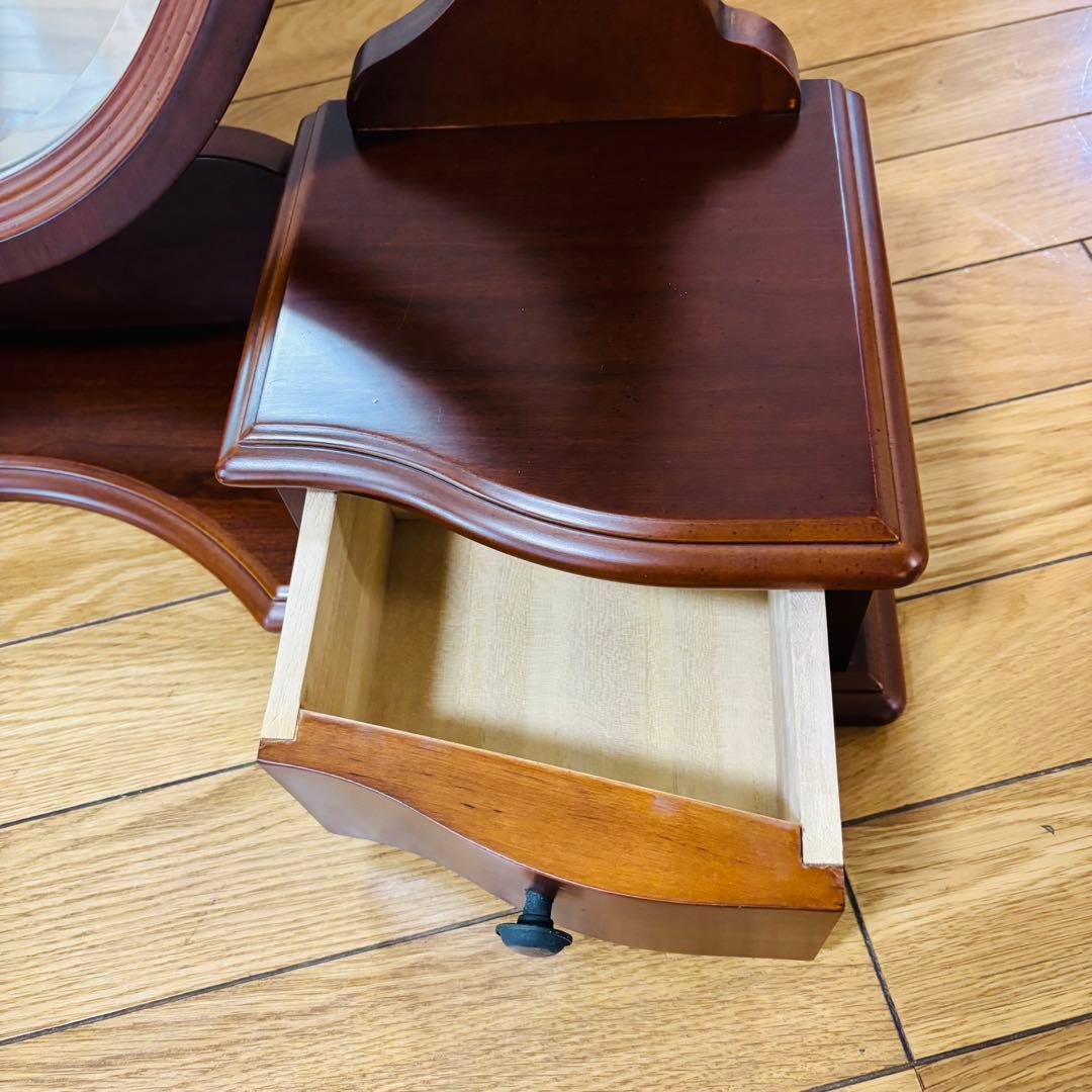 LYNN HOLLYN リンホーリンドレッサー 鏡のみ　送料込み