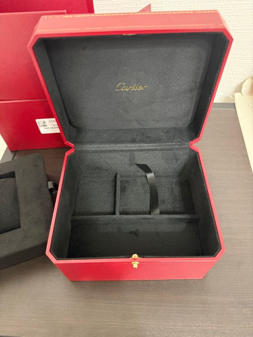 Cartier ギフトボックス
