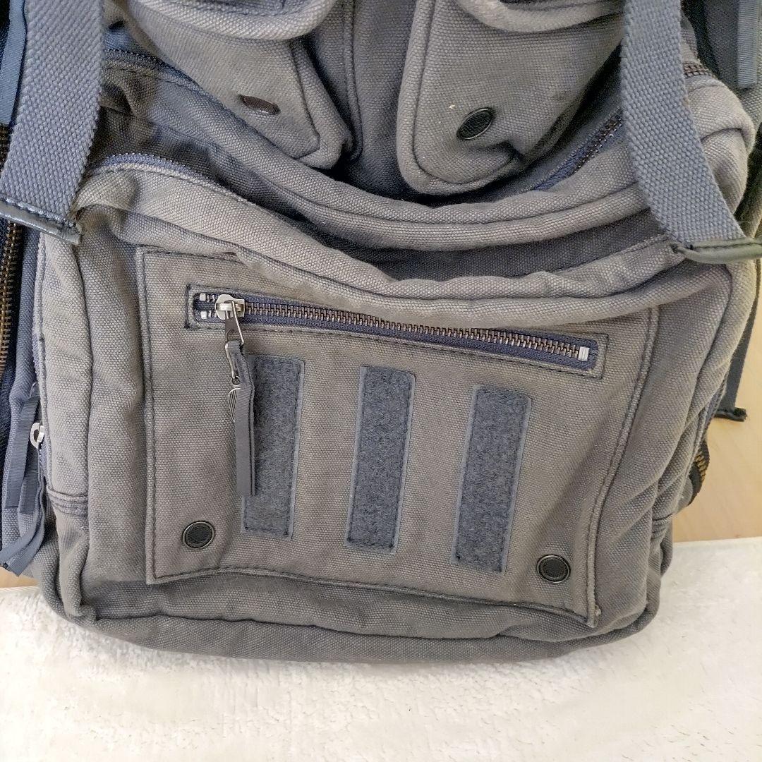 よっちゃん&アッ君　Diesel グレー キャリーバッグ