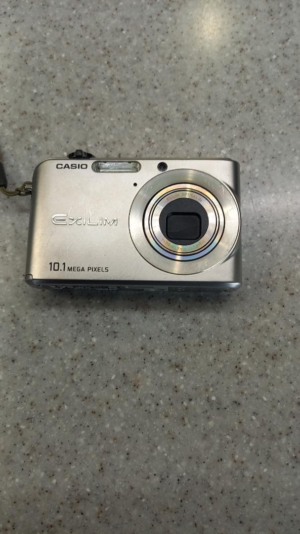 CASIO Exilim EX-Z1000 10.1メガピクセル