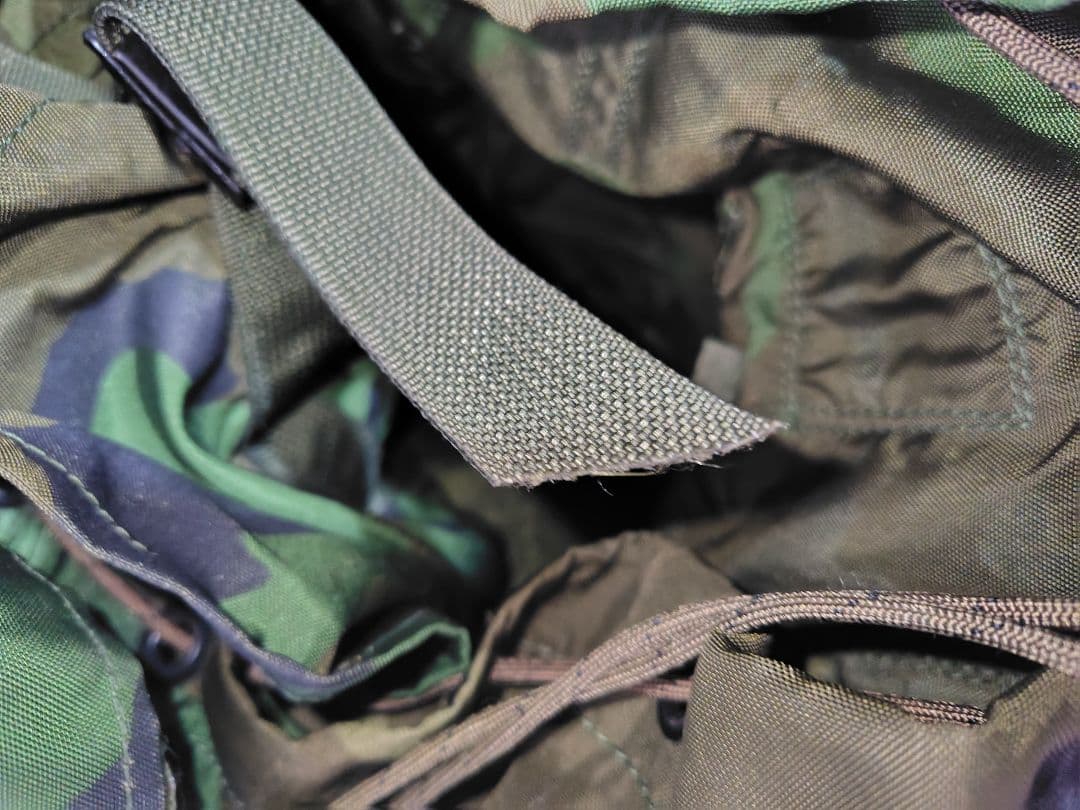 70年代 U.S 迷彩バックパック 実物 米放出品