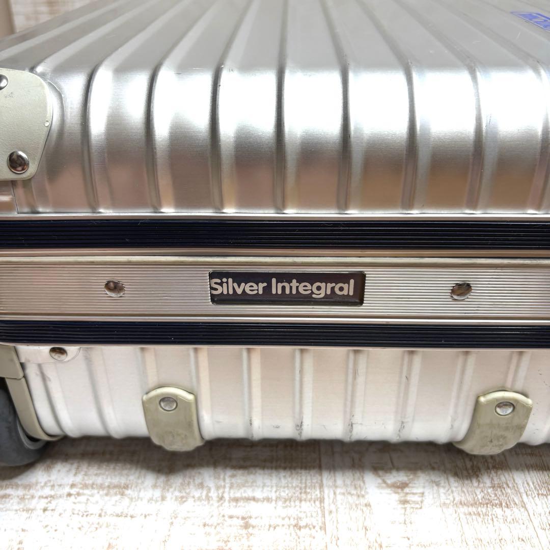 廃盤RIMOWAトパーズ　シルバーインテグラル　32L 2輪　機内持込み