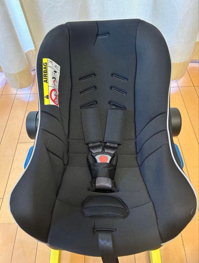 【りょう】アップリカ　スムーヴTS インファントカーシート