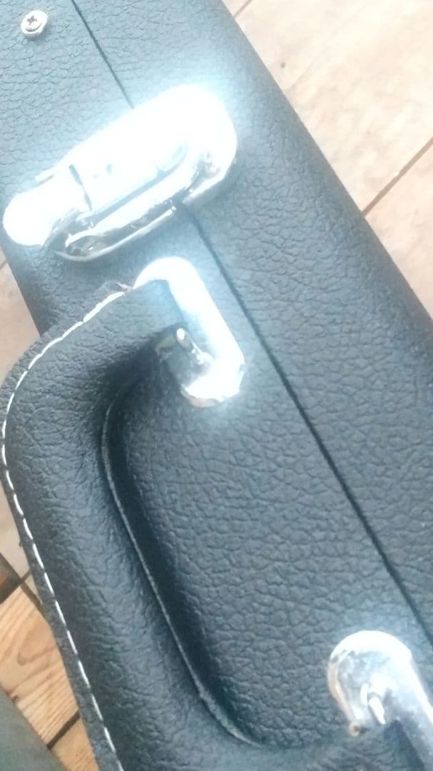 Fender ベース用ハードケース グリーンベルベット