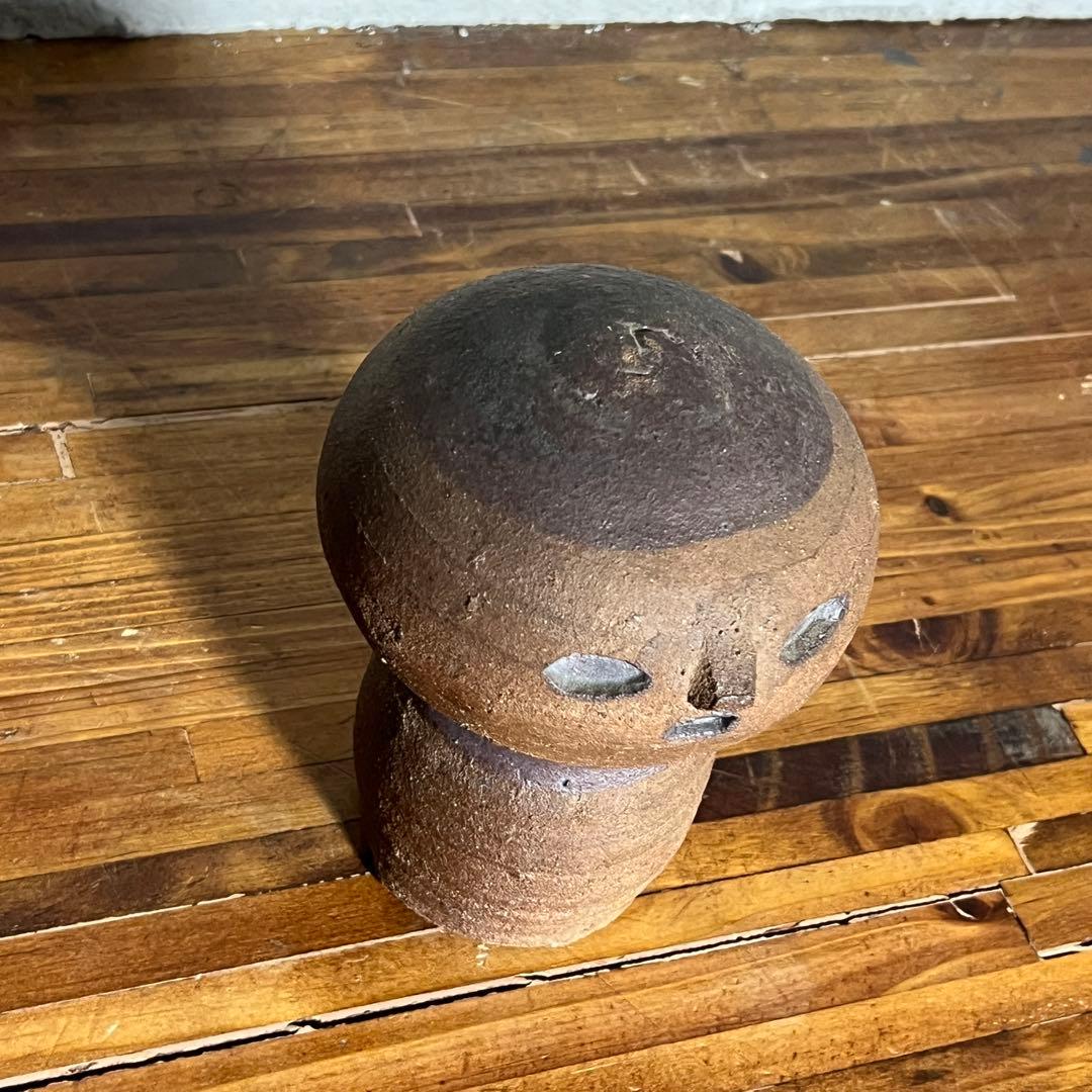 五十嵐豊 作◆陶器の人形オブジェ◆素朴な土肌と無垢な表情が魅力◆民芸・工芸作品