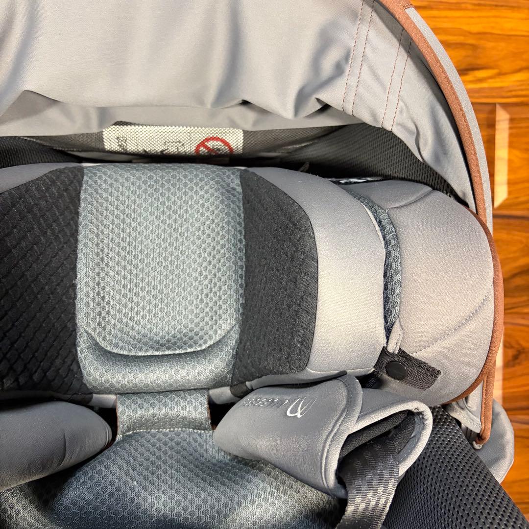 未使用級 エールべべ クルット R ウィISOFIX対応 チャイルドシート