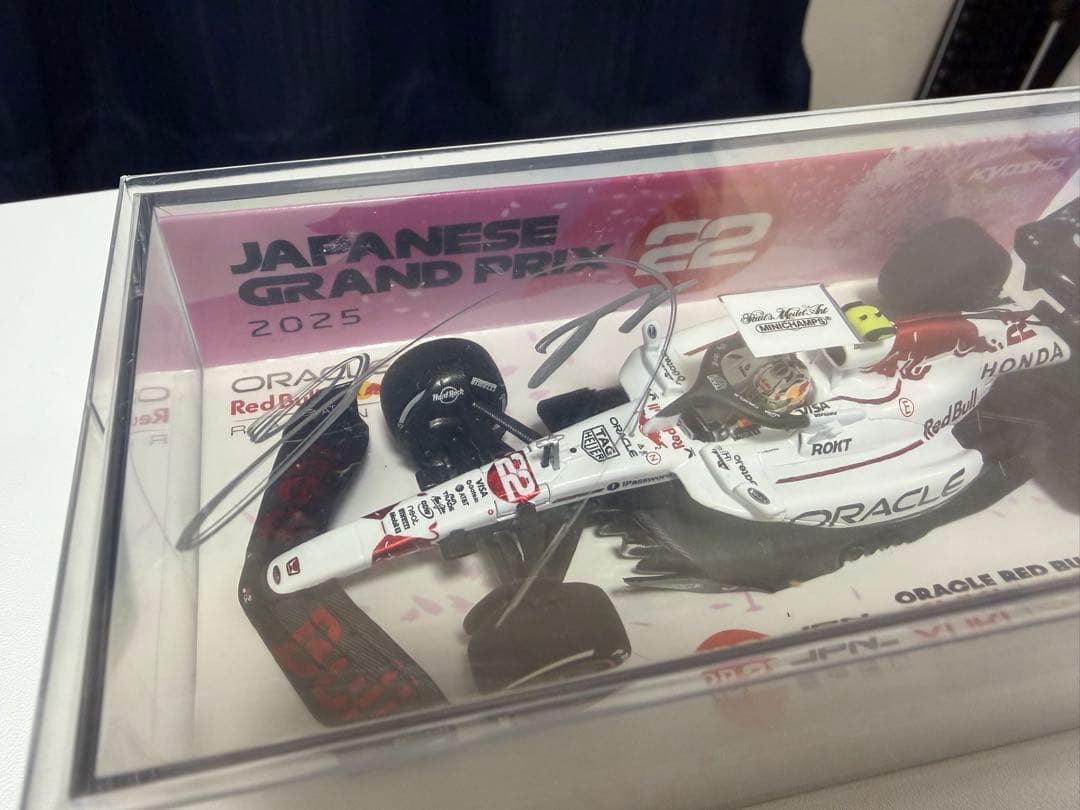 海外別注限定品 F1 AT01 角田裕毅 選手 イモラテスト 1/43 モデル