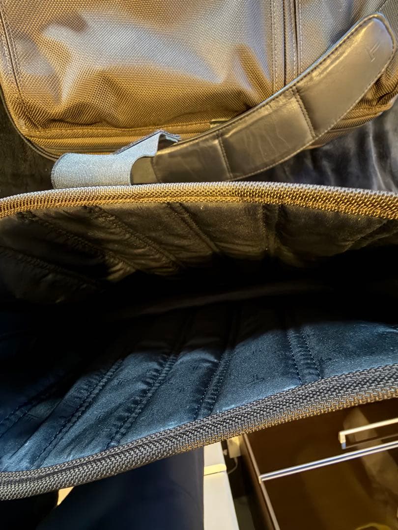 【美品】TUMI 2way エクスパンダブル ビジネスバッグ 26141B4