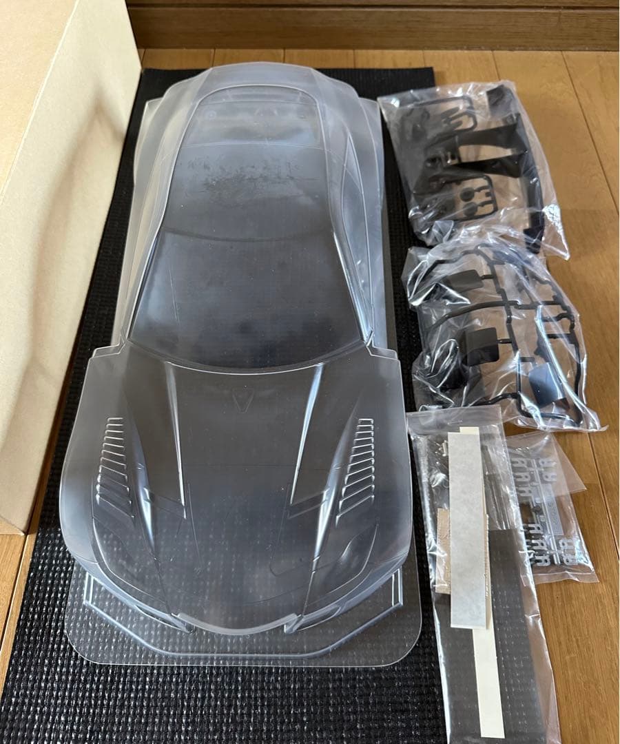 タミヤ RAYBRIG HSV-010ボディ&Weiderデカール