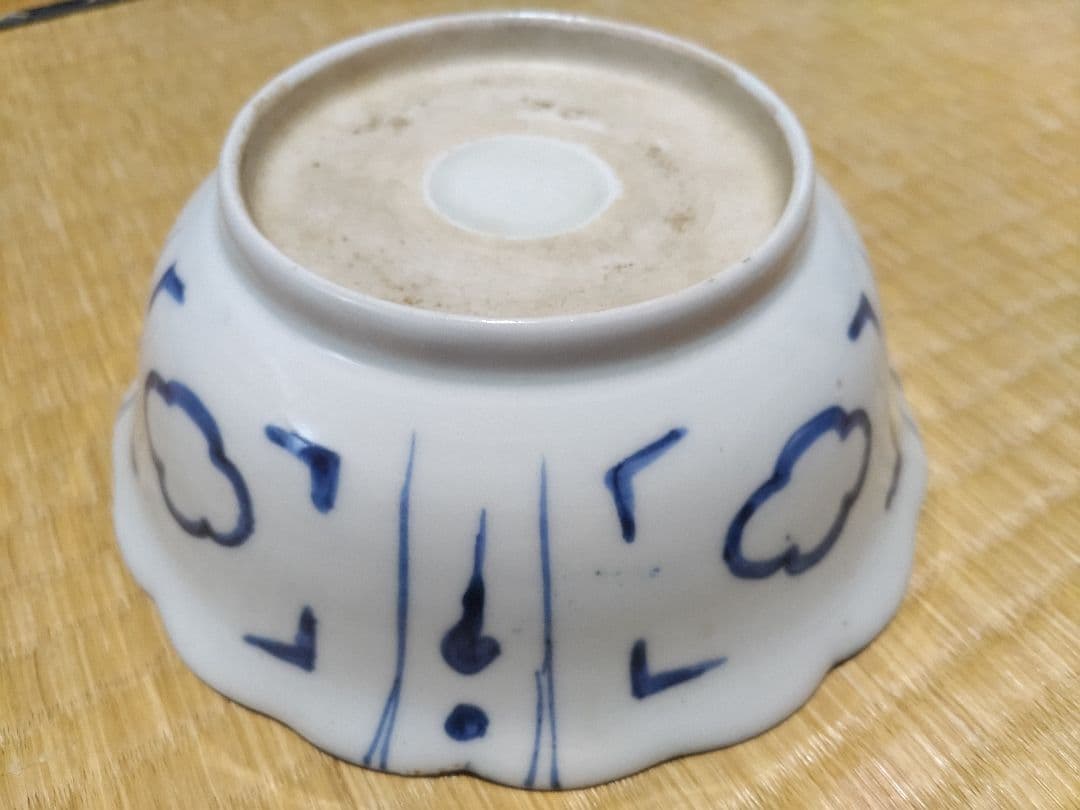 古伊万里　染付　波乗り　兎・ウサギ　鉢・皿（径17㎝）