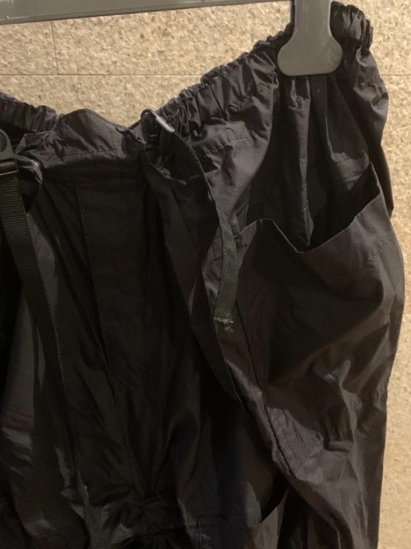 イッセイミヤケ 黒 ナイロンサルエルパンツ 3