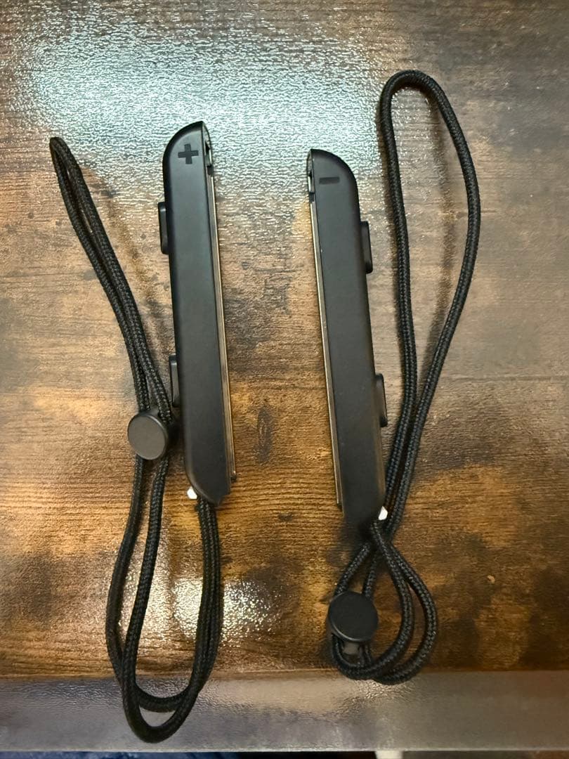 Nintendo Switch本体 グレー、Joy-Con、ドック付属全て付き！