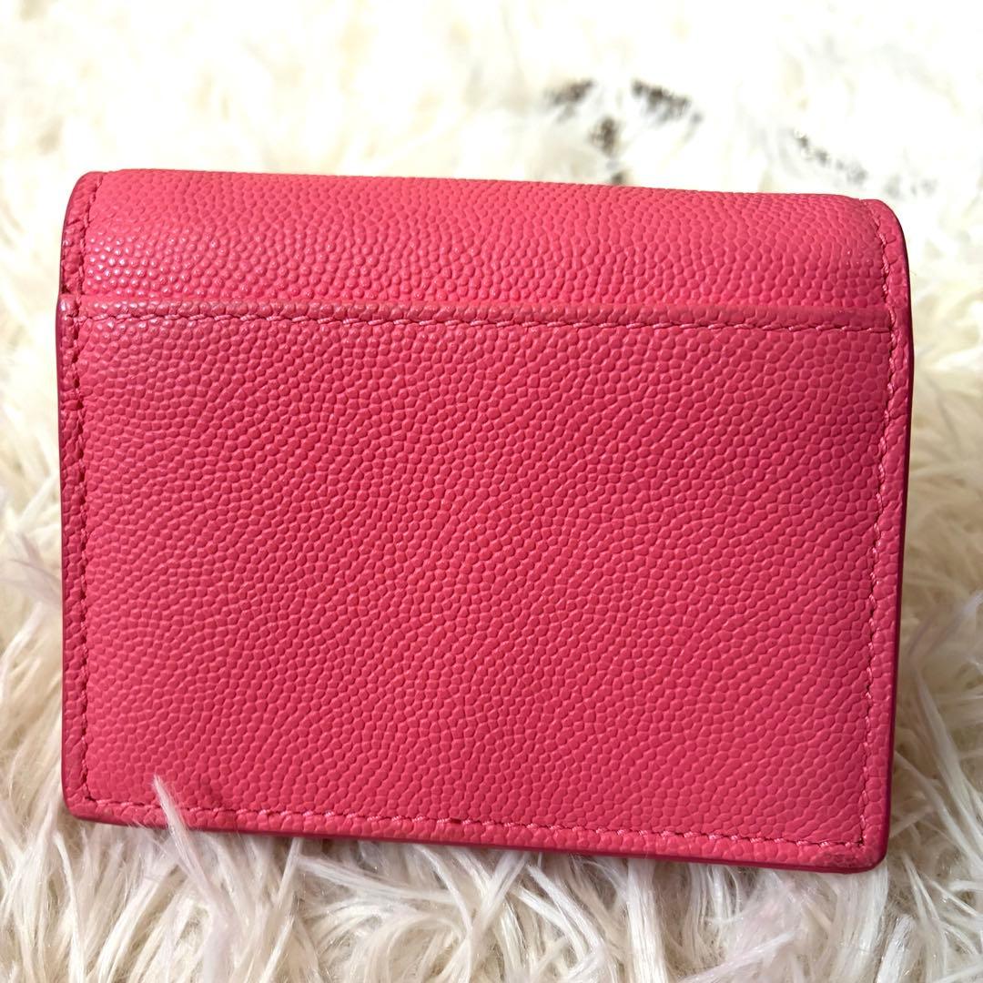 【未使用級】バーバリー 現行TBロゴ チェーンウォレット 可 ミニ財布 レザー