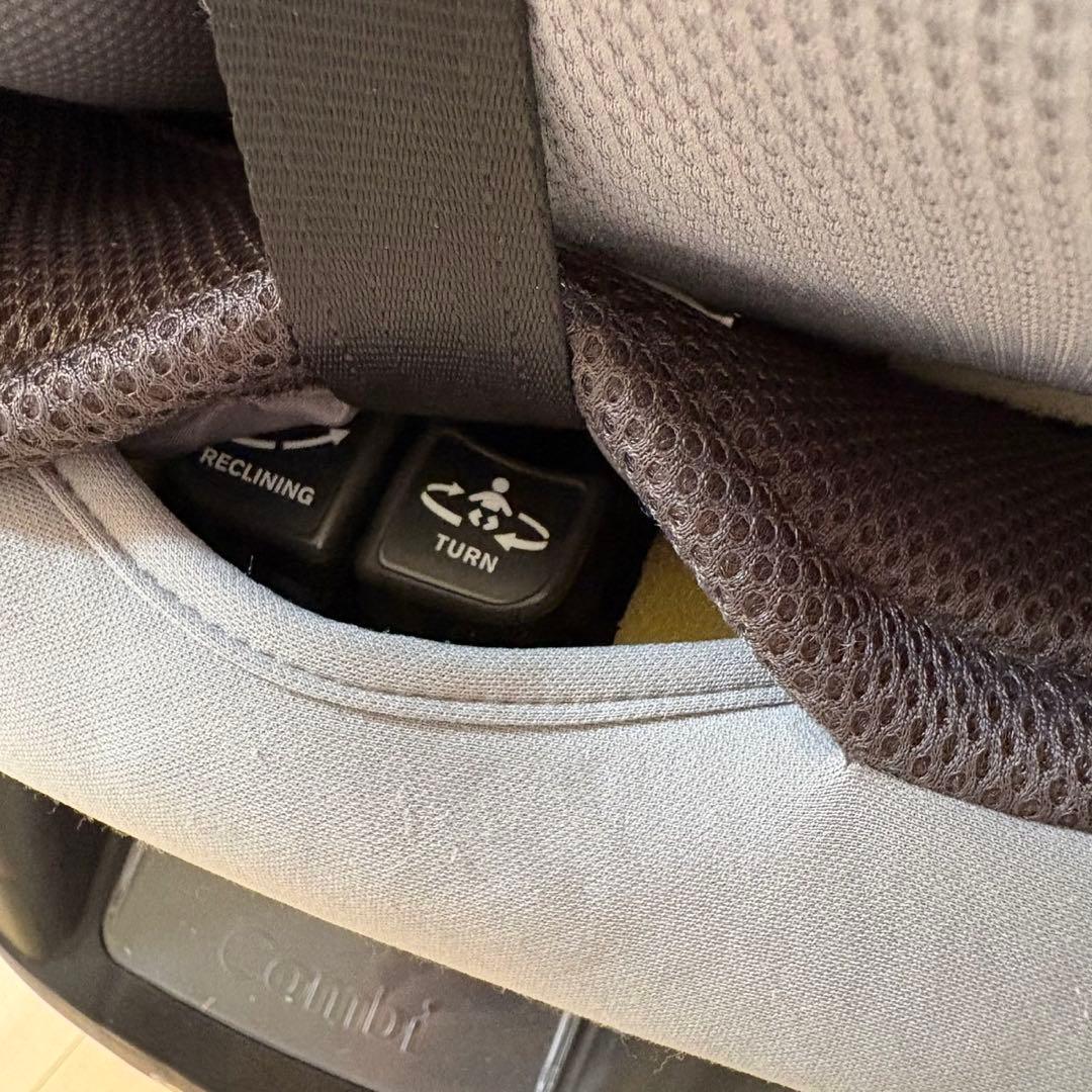 コンビ クルムーヴスマート エッグショックJN-550グレー シートベルト固定