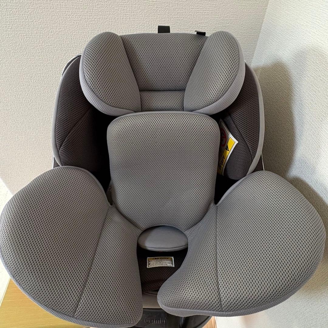 コンビ クルムーヴスマート エッグショックJN-550グレー シートベルト固定