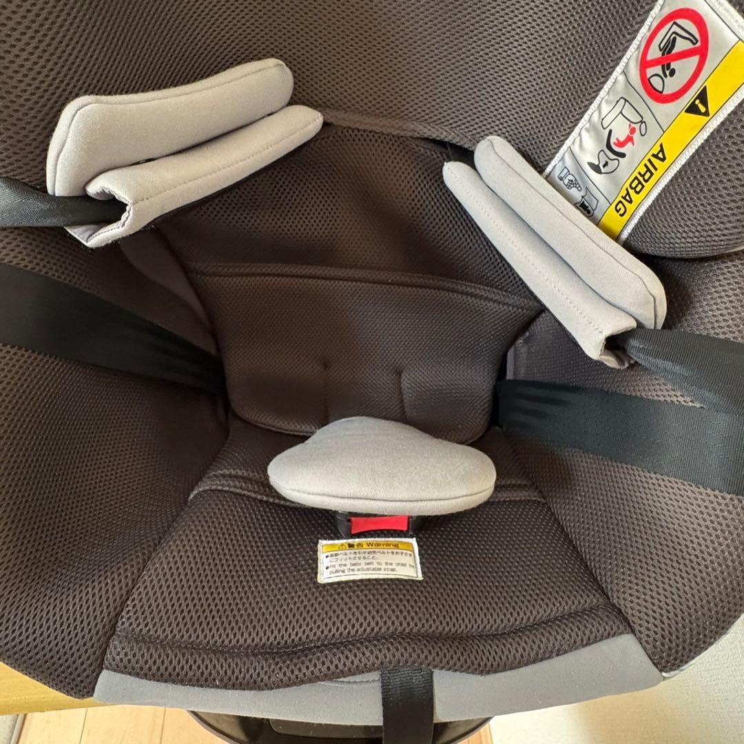 コンビ クルムーヴスマート エッグショックJN-550グレー シートベルト固定