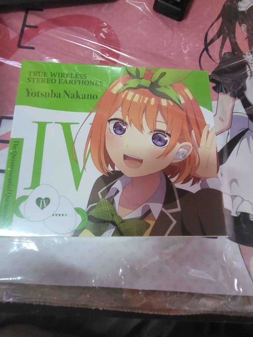 全姉妹5人分！ 五等分の花嫁∬ 完全ワイヤレスイヤホン