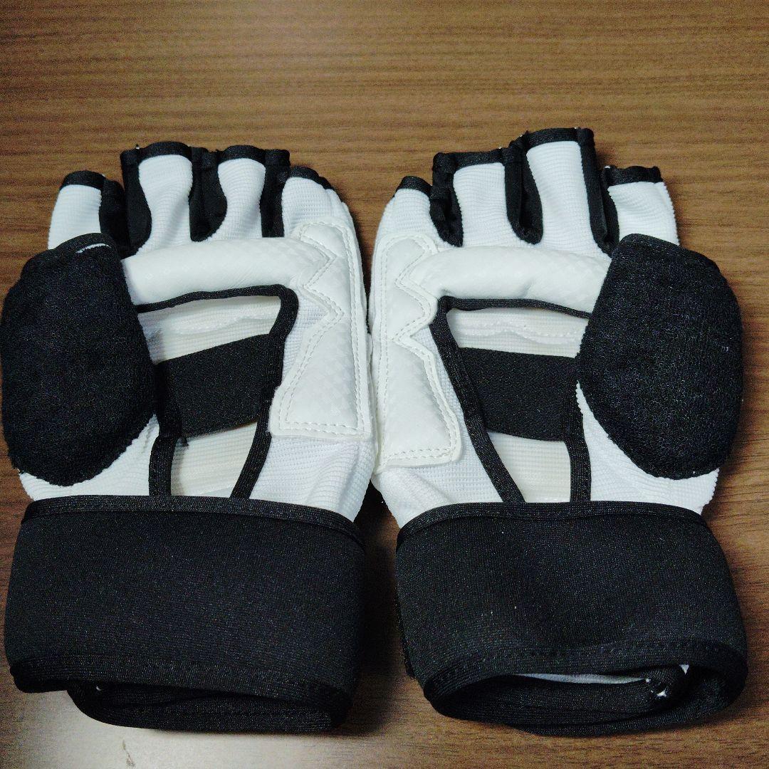 LAVA ボクシング用グローブ、シューズセット　Mサイズ　未使用