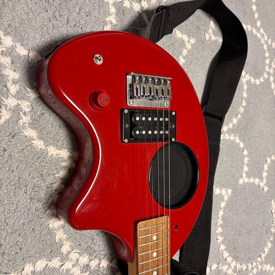 FERNANDES　フェルナンデス　ZO-3　レッド　コンパクト　アンプ内蔵