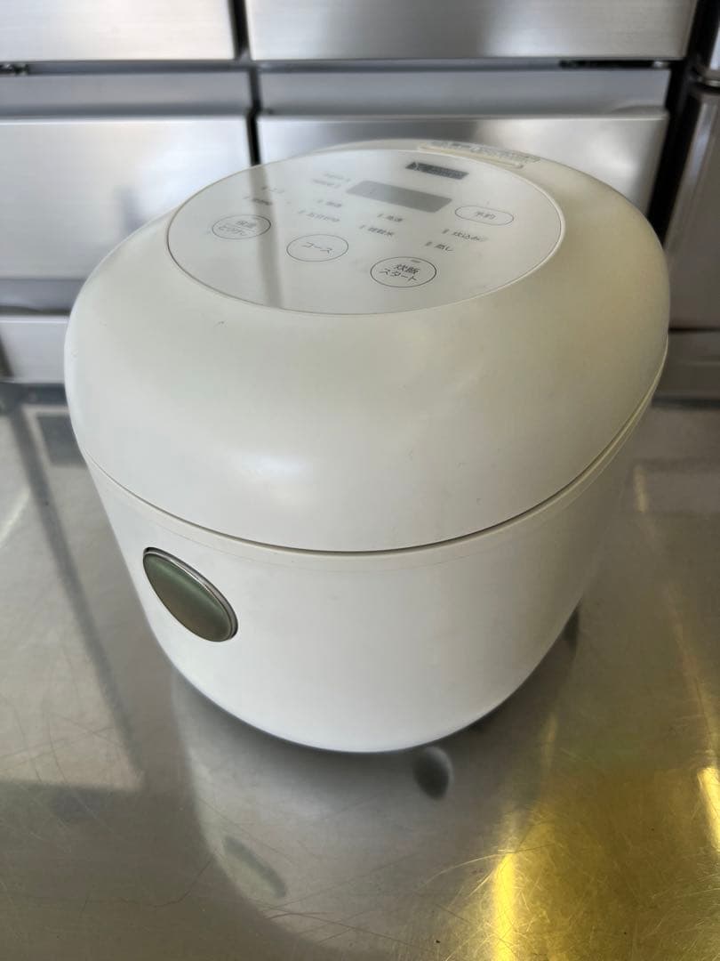 【高年式】2021年式 3合 0.54L ヤマダ 炊飯器 YRC-M05H1